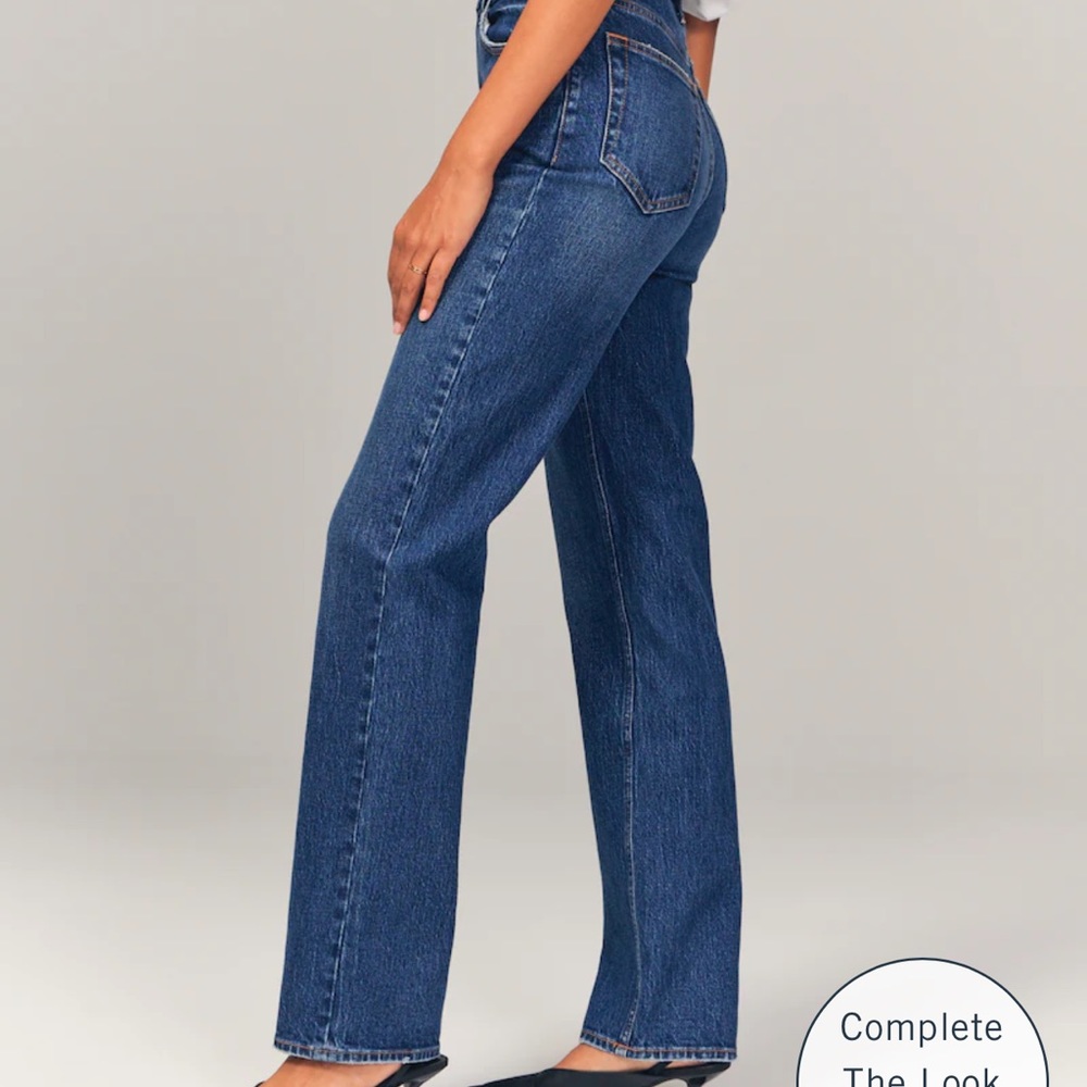 Abercrombie Ultra High Rise 90s Straight Jean 23S Dark Wash